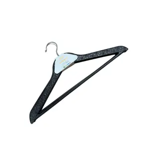 Umerase haine (negre) din plastic, 44 centimetri, 3buc/set