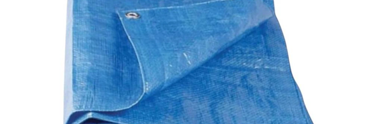 Cât de rezistentă este o prelată impermeabilă la grindină?